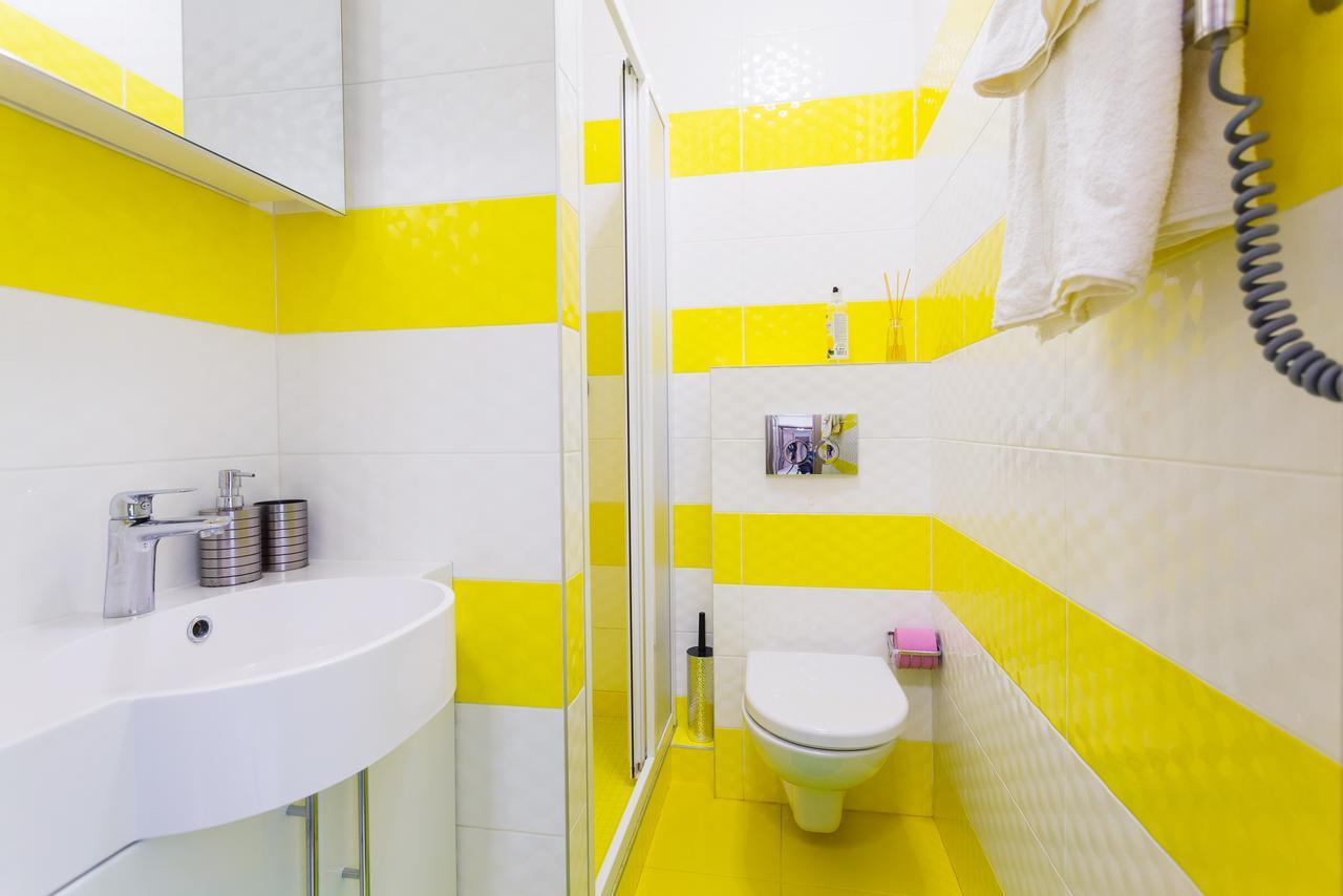 Modern Studio Apartments Kiev Exterior foto